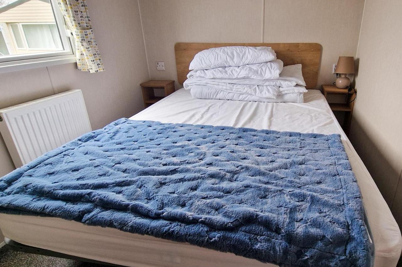 Lovely Caravan Nearby The Beach In Hunstanton, Norfolk Ref 23071C Hotell Eksteriør bilde
