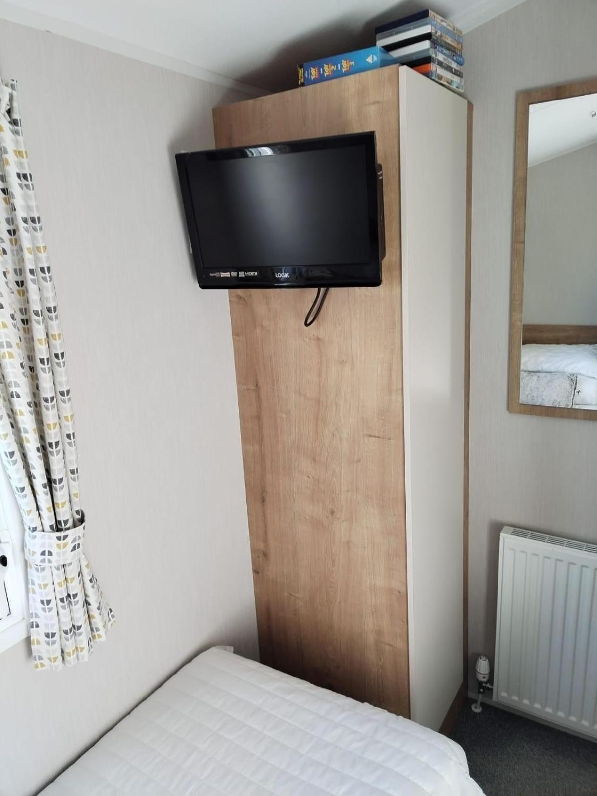 Lovely Caravan Nearby The Beach In Hunstanton, Norfolk Ref 23071C Hotell Eksteriør bilde